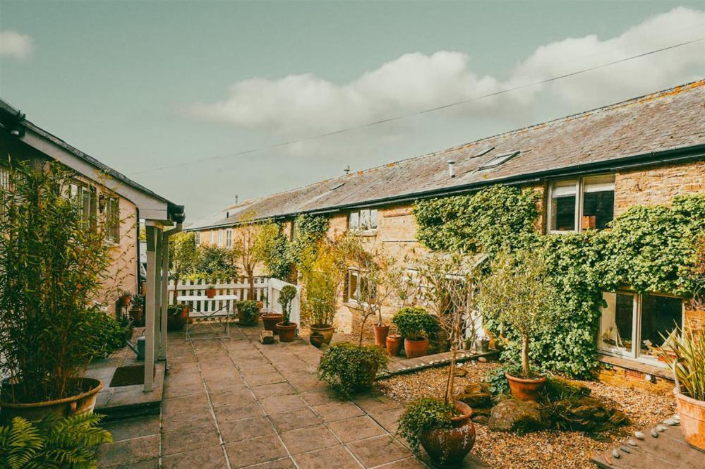 Wellies & Waves Bed & Breakfast Kingsbridge  Exterior photo